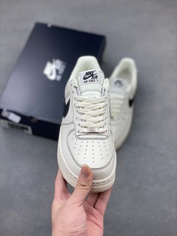 Nike Airforce 1 LV8 Leather Cream Black