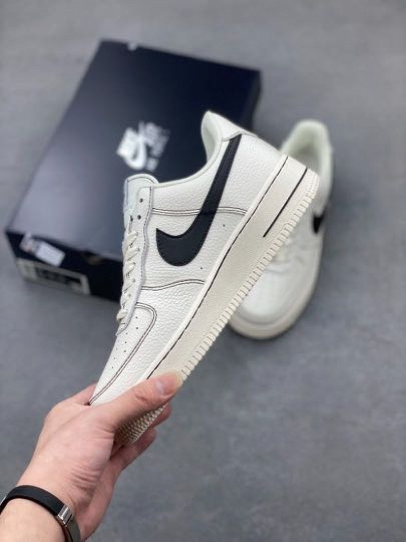 Nike Airforce 1 LV8 Leather Cream Black