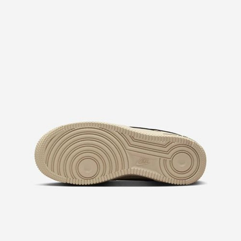 Nike Airforce 1 LV8 Leather Cream Black