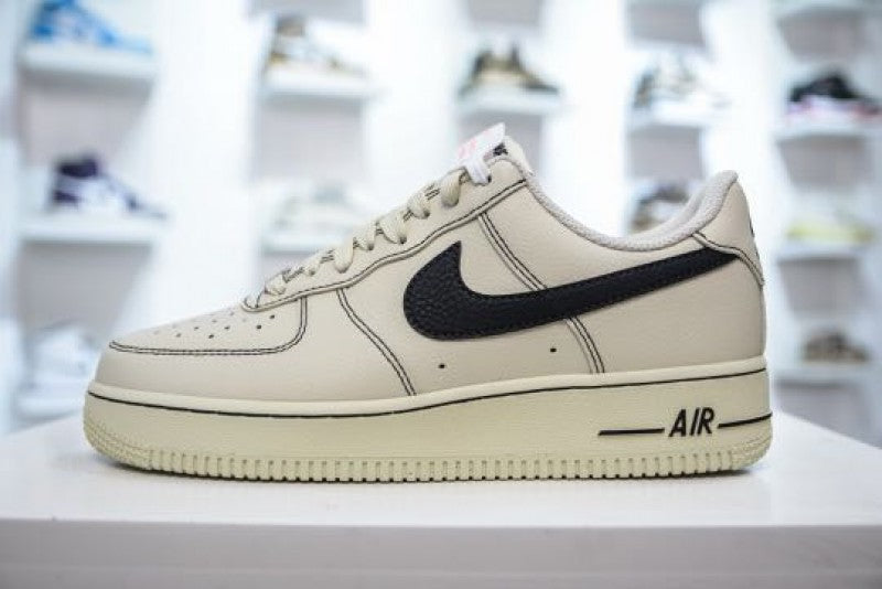 Nike Airforce 1 LV8 Leather Cream Black