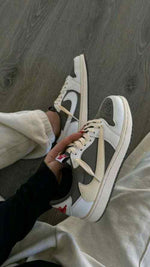 Nike Air jordann retro 1 travis scott low reverse mocha