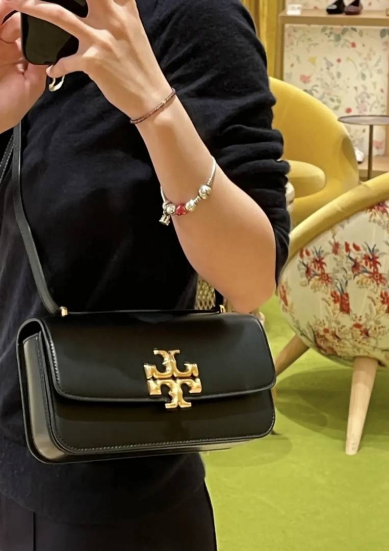 Tori Burch_Small_Eleanor_Rectangular_SlingBag_With_OriginAuldoubleBox