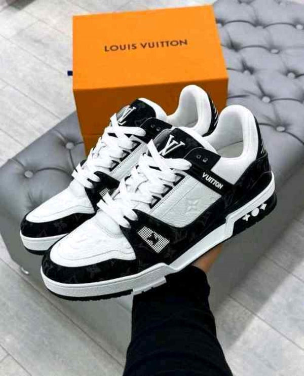 Louis Vuittonn LV Trainer Black White