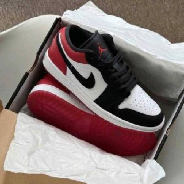 Jordan 1 Low Black Toe 2025 For men