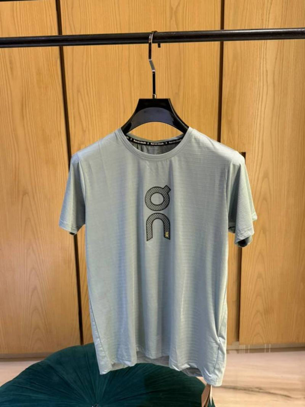On Cloud IMPORTED STORE ARTICLEx T SHIRT