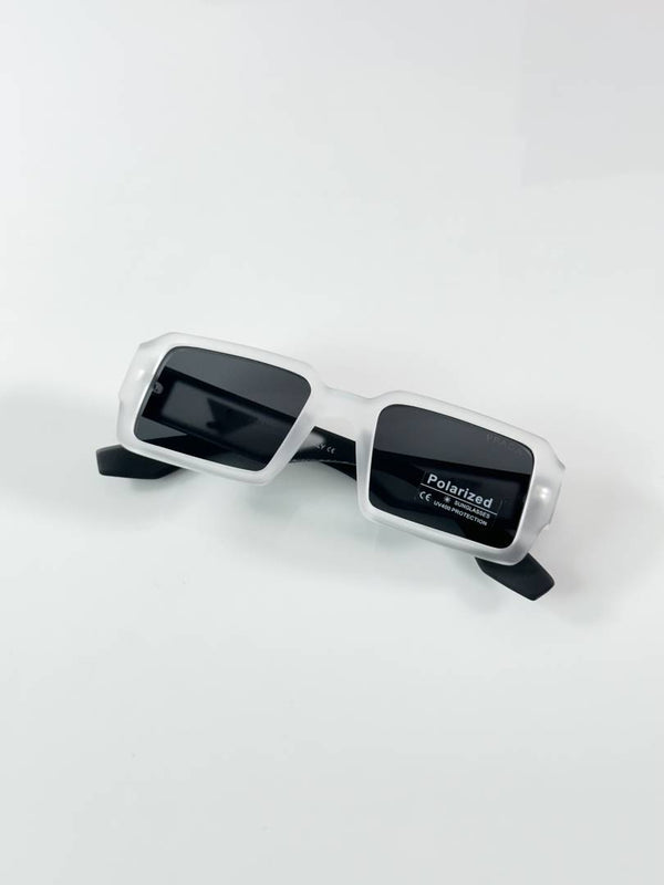 Prada_WMNS_89_Ice_Black