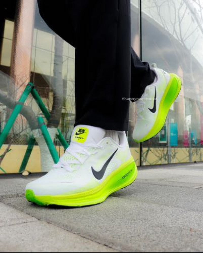 Nike Air Zoom Vomero 18 Green