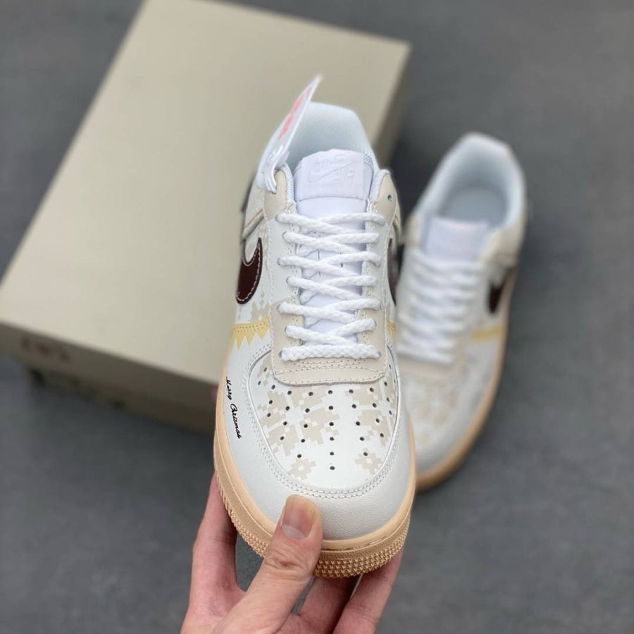 Nike Air Force 1 07 Panda Prank