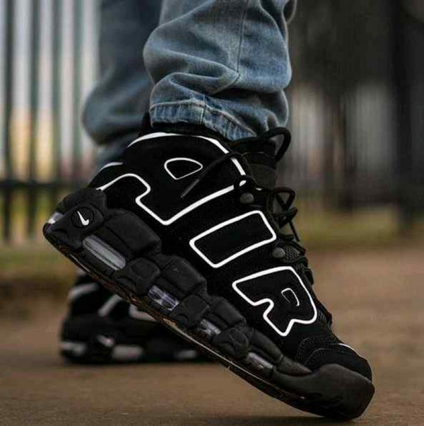 Nike Air More Up Tempo Black