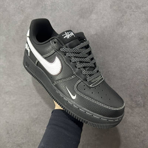 Nike X Stussy Air Force 1 Low Black