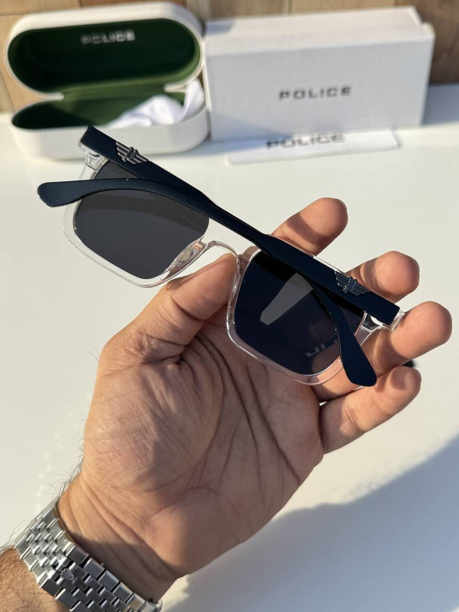 Police_828_white_black