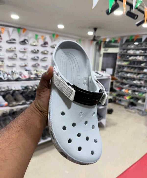 Crocs Classic Turbo Clogs
