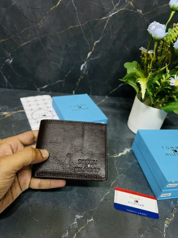113 TOMMY HILFIGEER PREMIUM QUALITY WALLET NO48