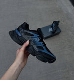 NEW BALANCCE 9060 GRADIENT BLUE BLACK