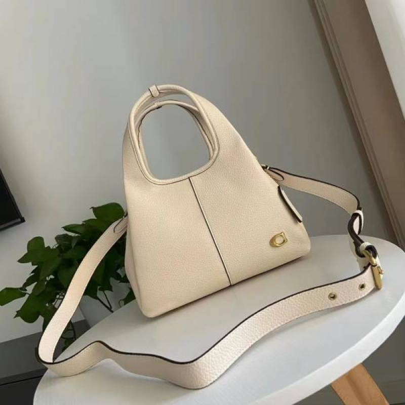 Coach_Lana_CM545_Crossbody_2Way_Shoulder_Bag_With_OG_Box_&_Dust_Bag_(White-1143)