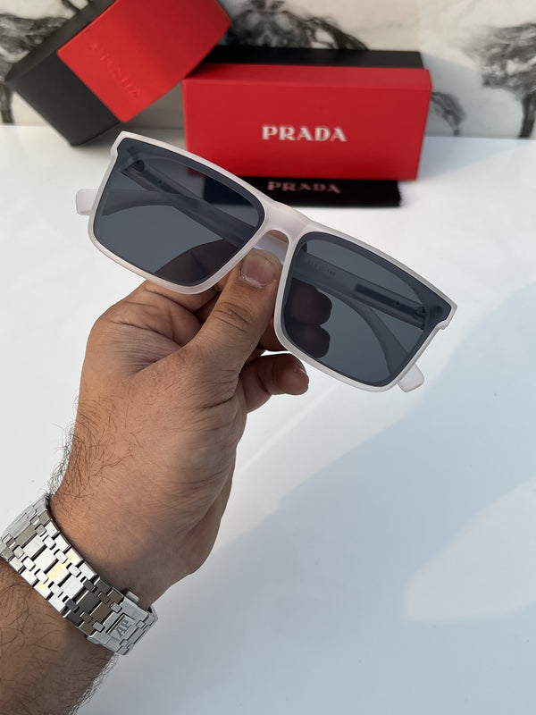 Prada_1350_white