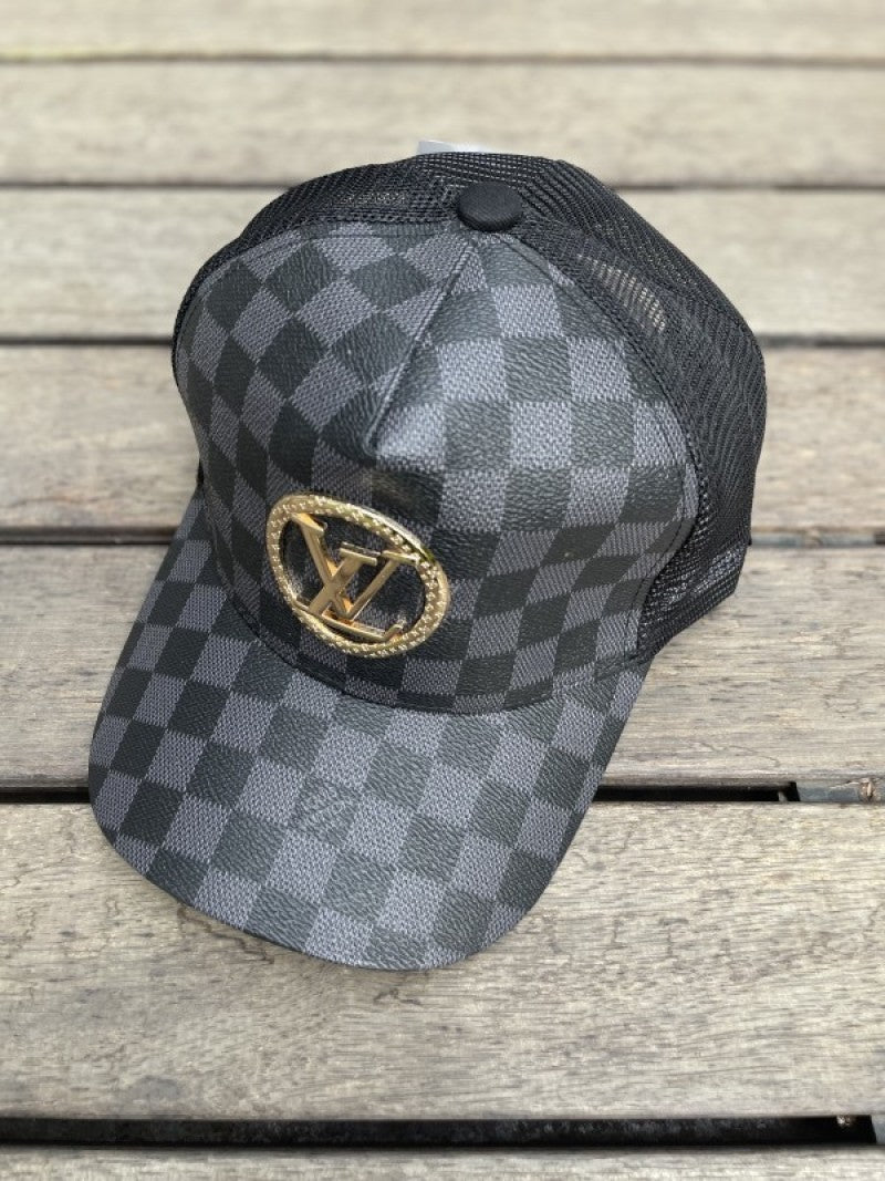 Louis Vuitton_Checkered_Black_Logo_Premium_Unisex_Cap_(With_Safety_Box)_922