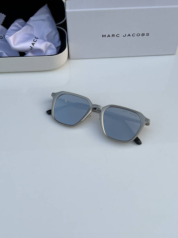 Marc_jacobs_502_silver_mercury