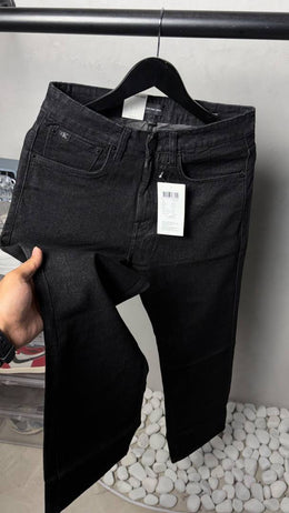 Calvin Klein Premium Straight Fit Denim Jeans 2826