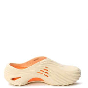 Crocs Echo Wave Clogs Vanilla