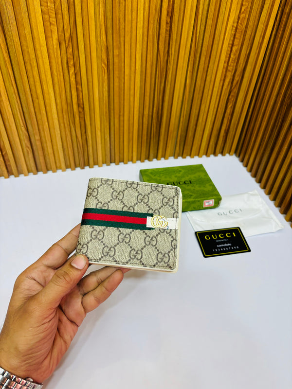102 GUCHI PREMIUM QUALITY WALLET WITH BOX