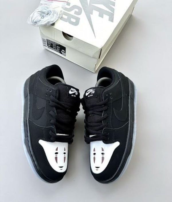 Nike Dunk Low No Face Fixed