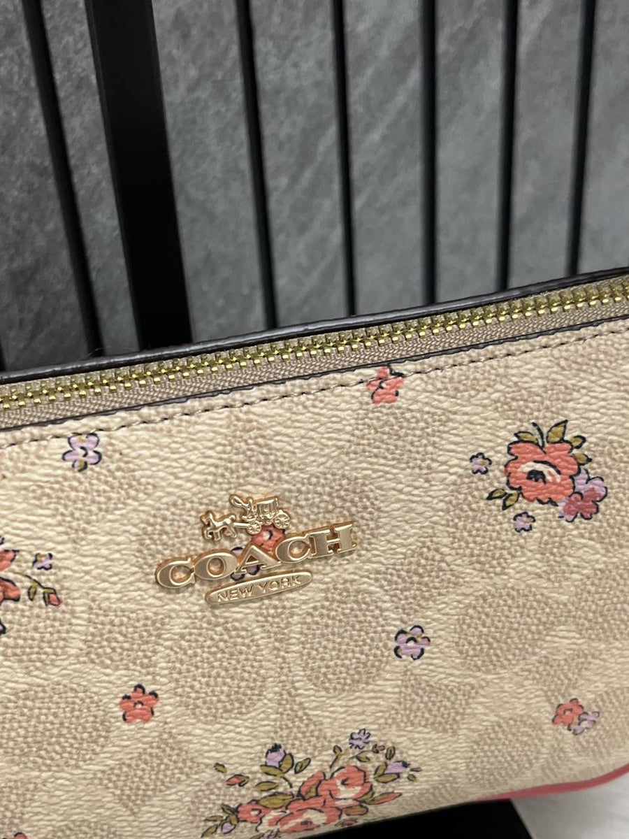 Coach_Nolita_19_Highend_With_OriginalMagnetBox_Flowercharm
