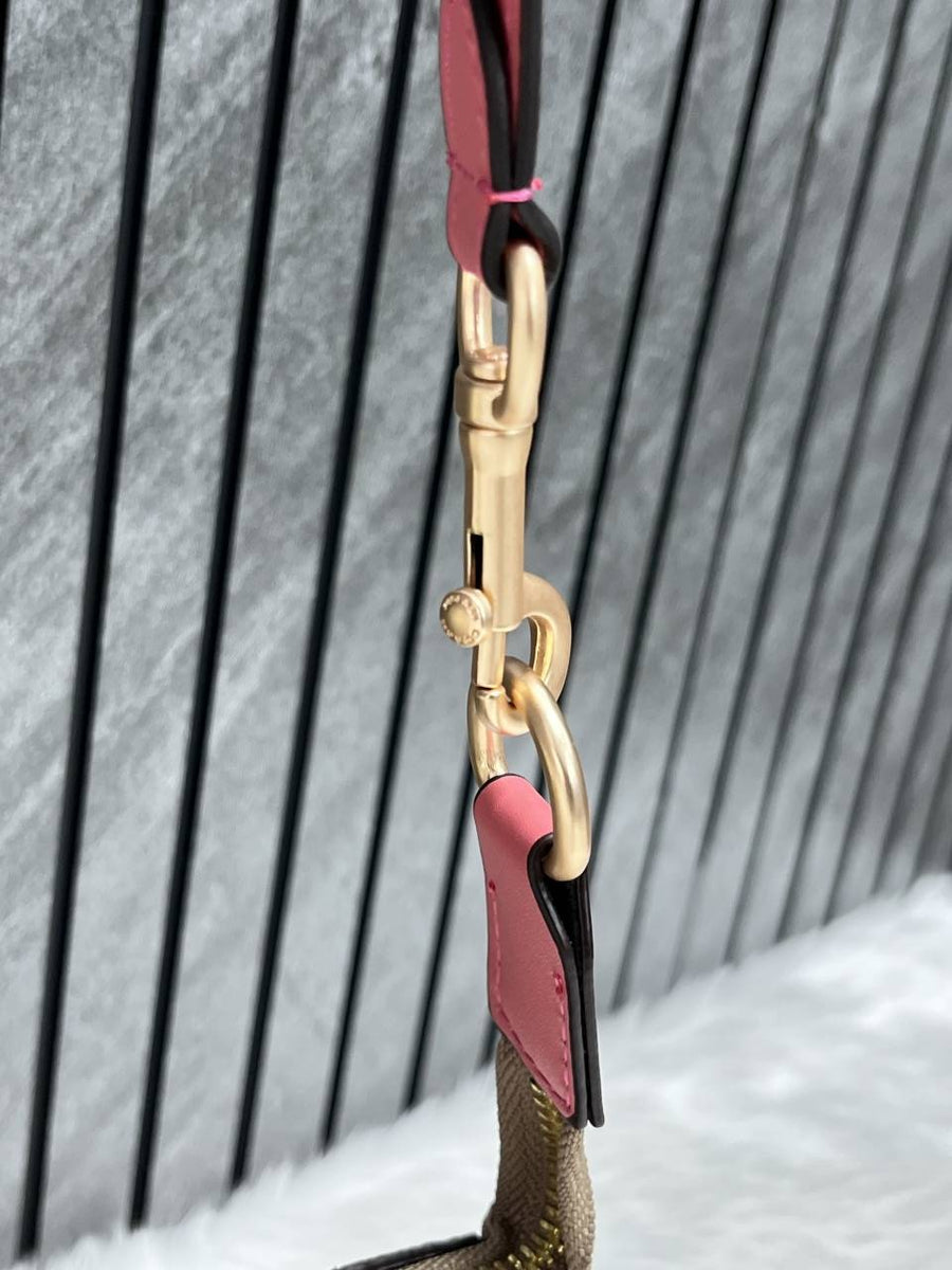 Coach_Nolita_19_Highend_With_OriginalMagnetBox_Flowercharm