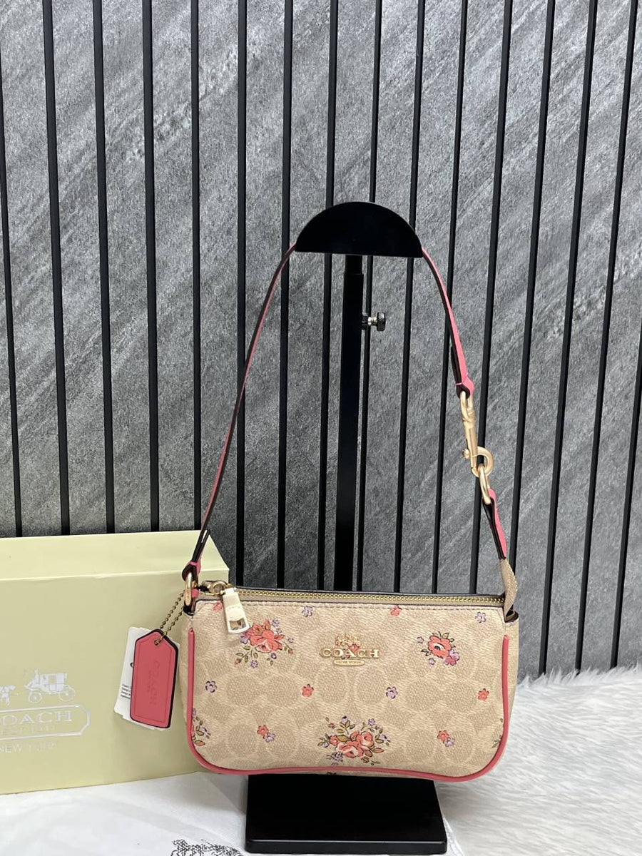 Coach_Nolita_19_Highend_With_OriginalMagnetBox_Flowercharm