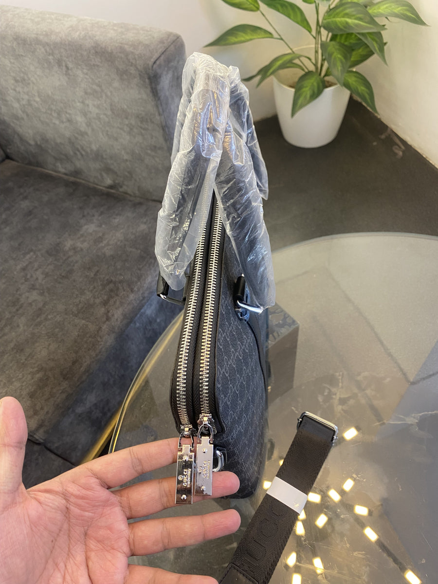Gucci Imported leather laptop bag with double zip back zip and strap black silver