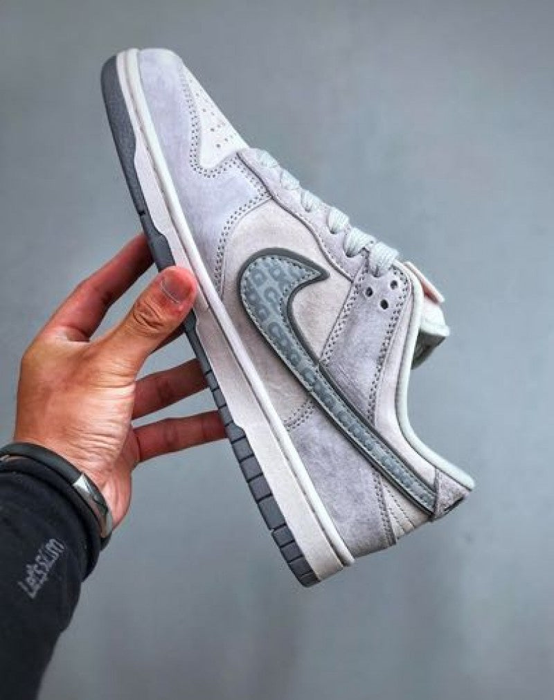 Nike sb dunk low x the north fase