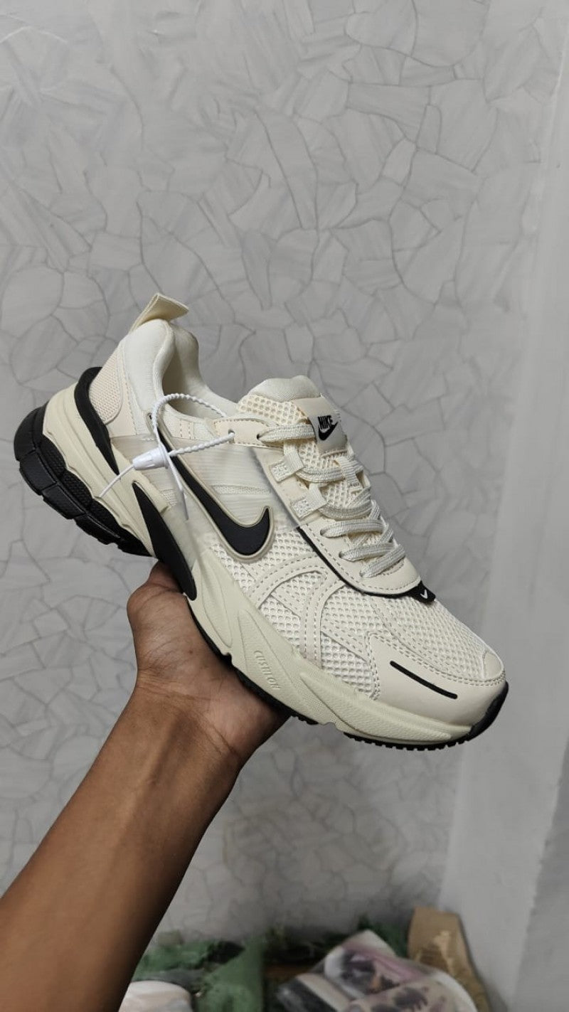 Nike V2K Run Light Beige Black 140