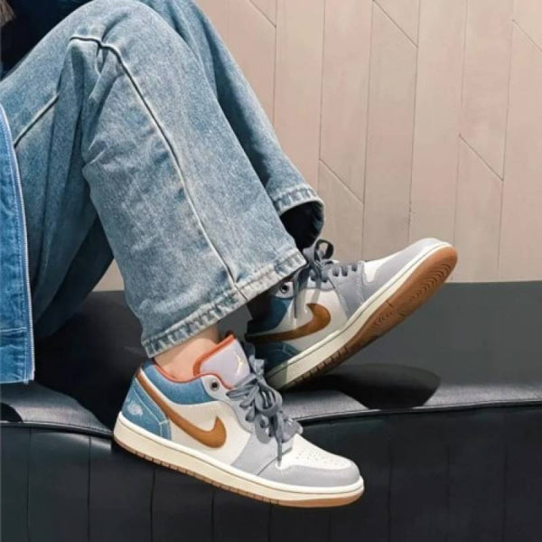 Jordan 1 Low Repaired Denim For mens