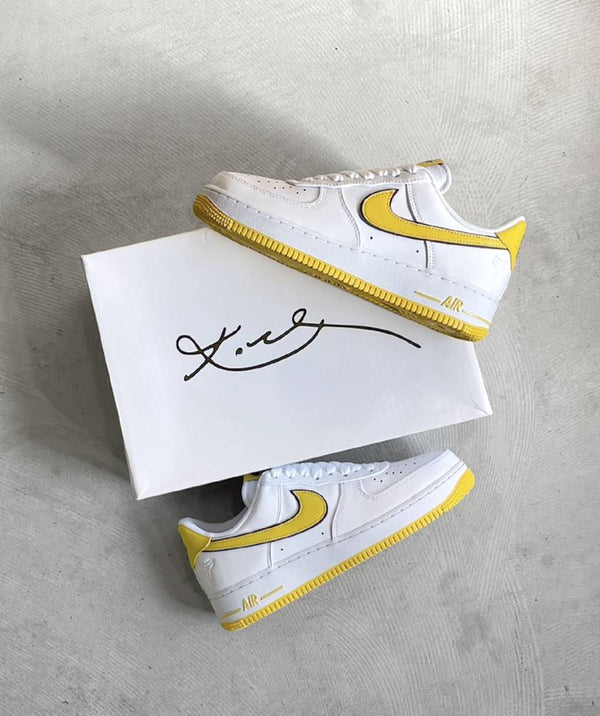 Nike AIRFORCE 1 KOBE BRYANT LAKERS HOME