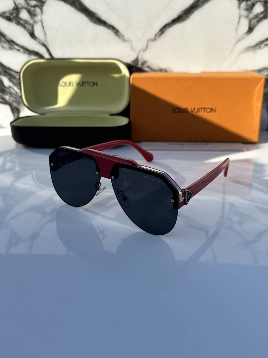 Louis Vuitton_98143_red_black