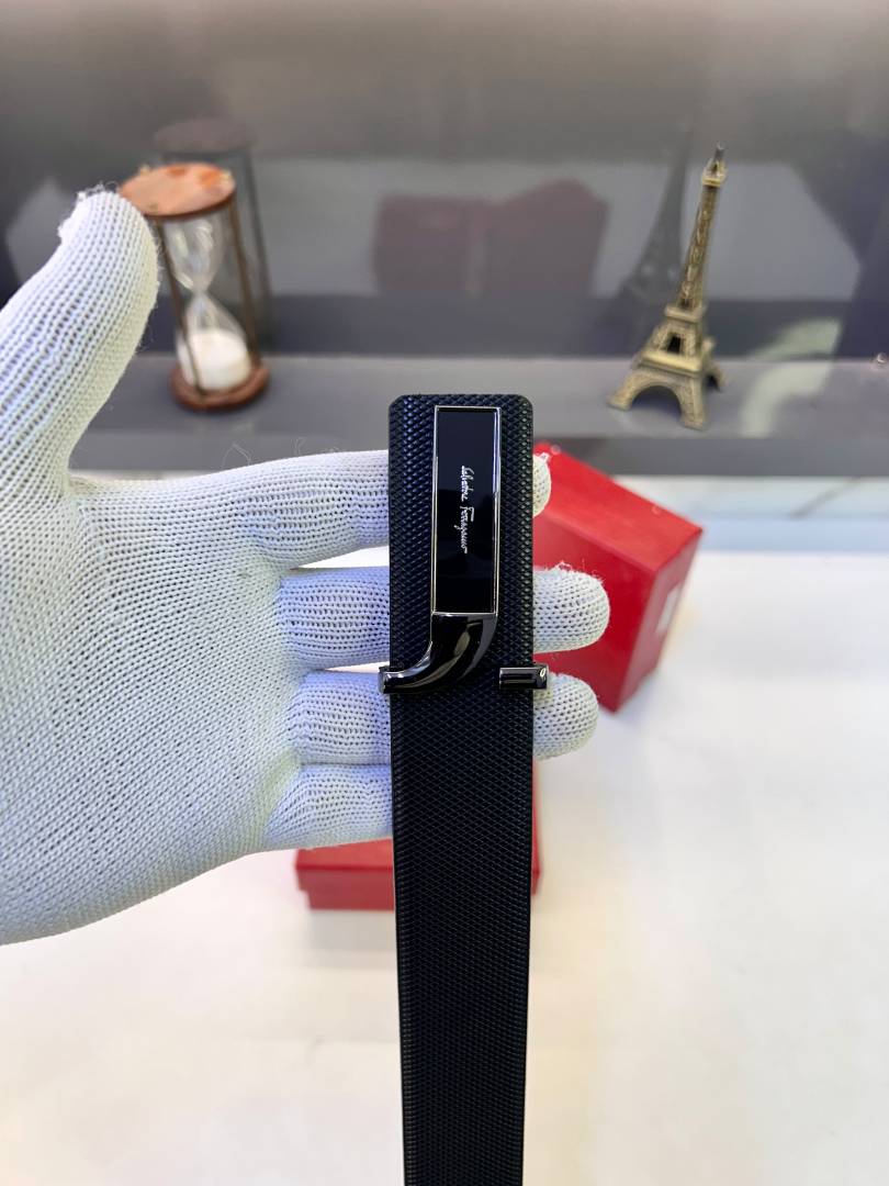 Salvatore Feragamo Black Premium Quality Belt Fa 901