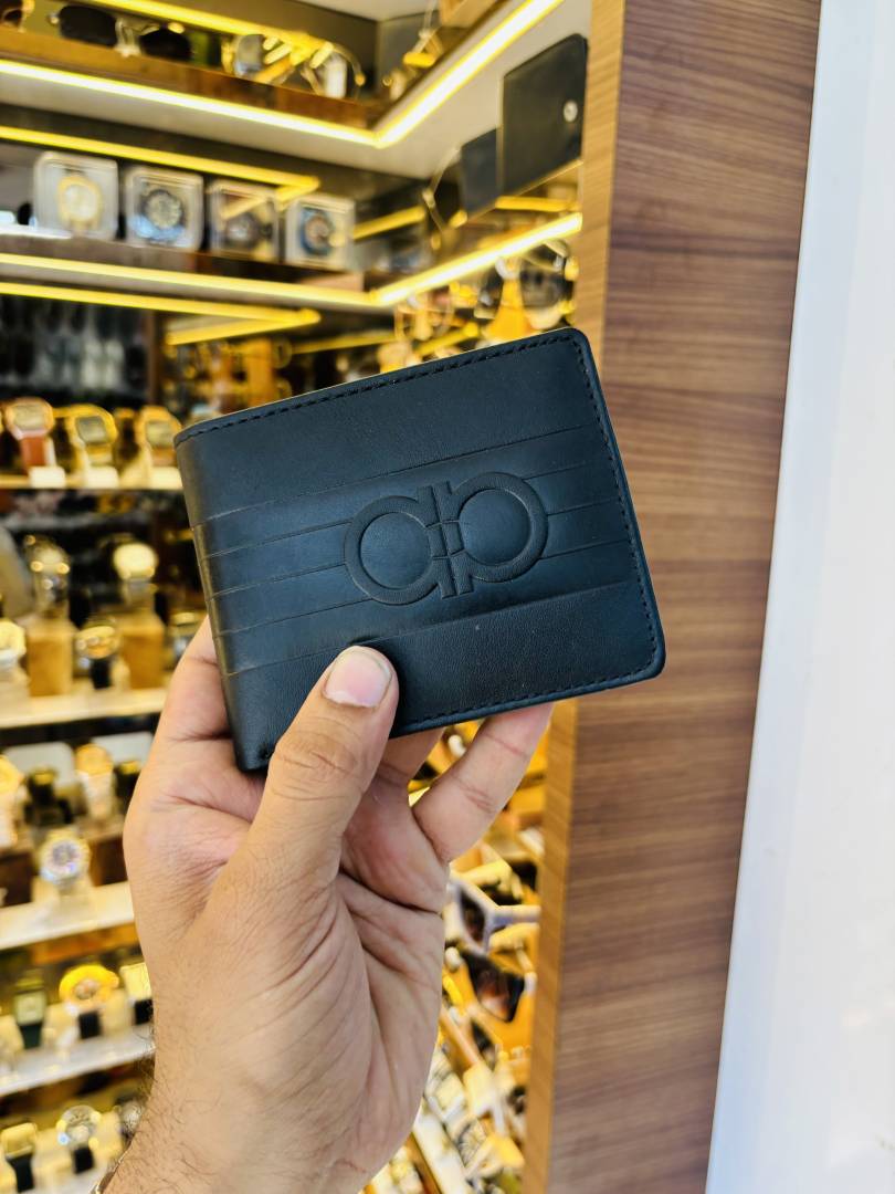 104 SF SALVATORE FERAGAMO PREMIUM QUALITY WALLET