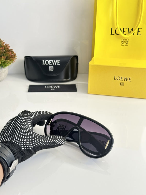 Loewe 23014 Shine Black