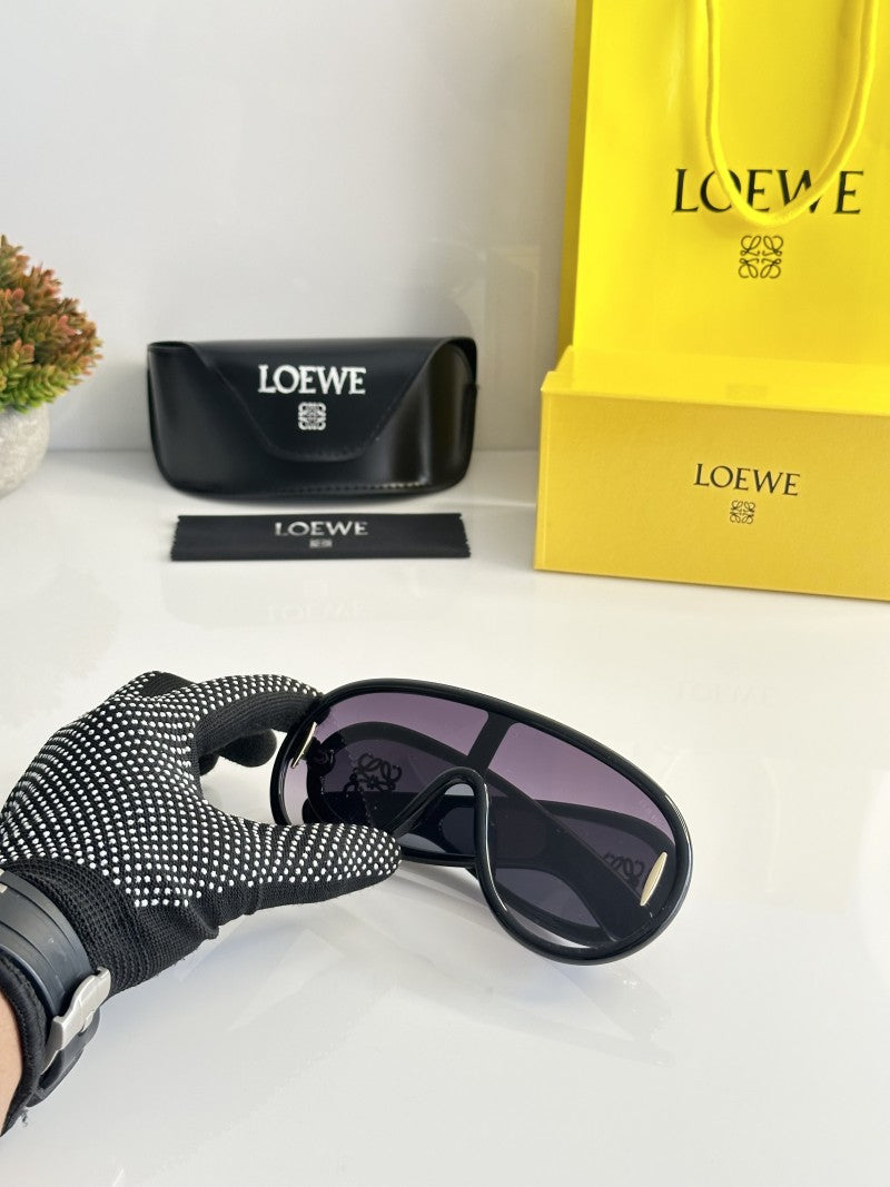 Loewe 23014 Shine Black