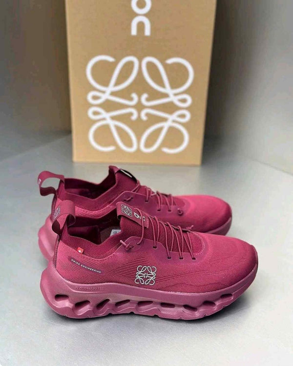 Loewe x Cloudtilt Beet Red 5004