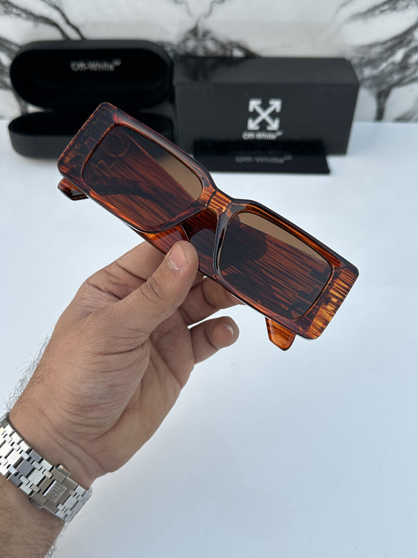 Off whit 1218 brown