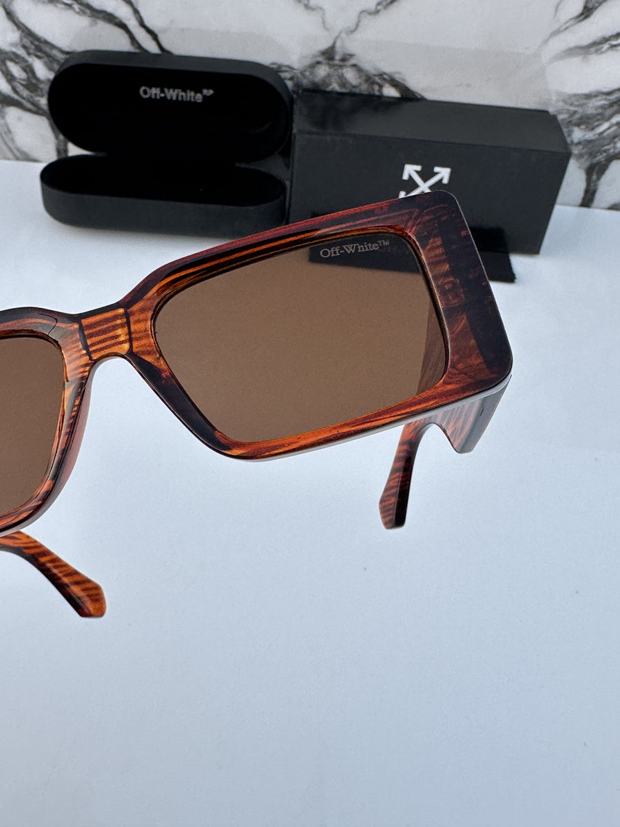 Off whit 1218 brown