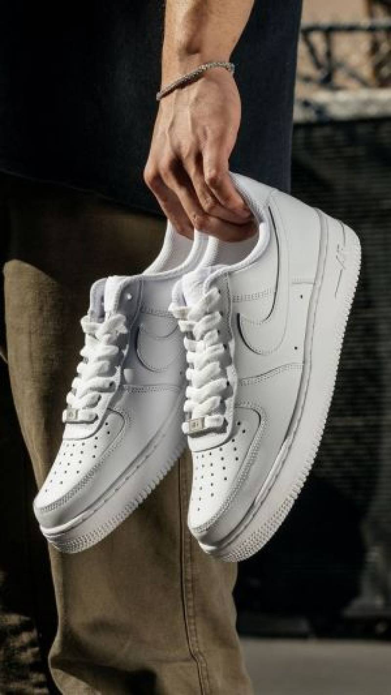 Airforce 1 low short white leather with accessories