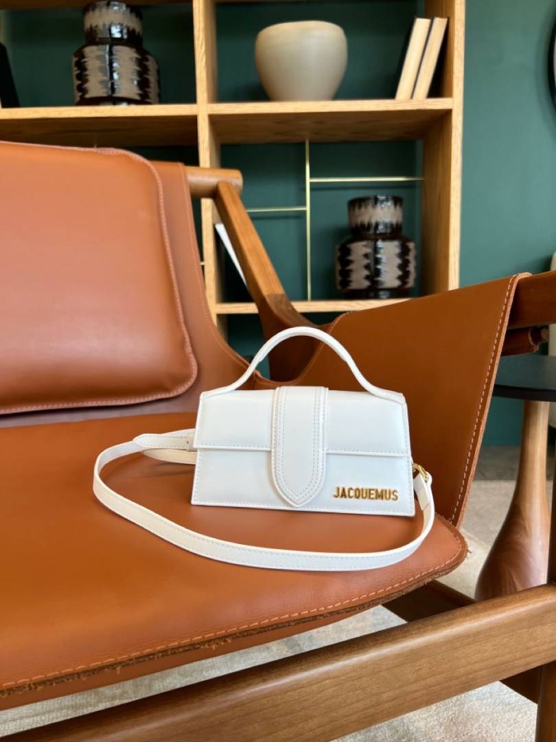 Jacquemus Le Bambino Mini With Original Box & Dust Cover Packing