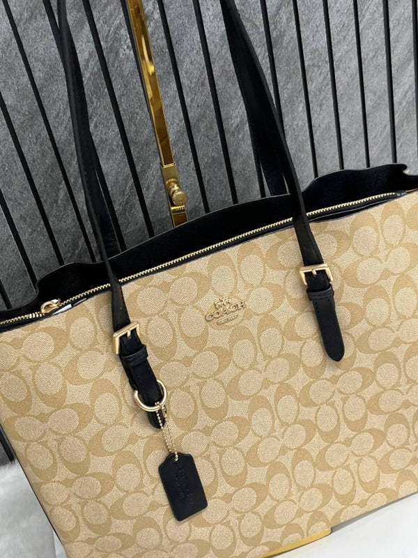 Coach_Mollie_Tote_With_DustCover_Premium