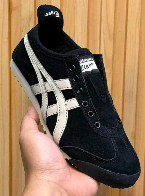 Onitsuka tigerr mexico 66 slip on black putty