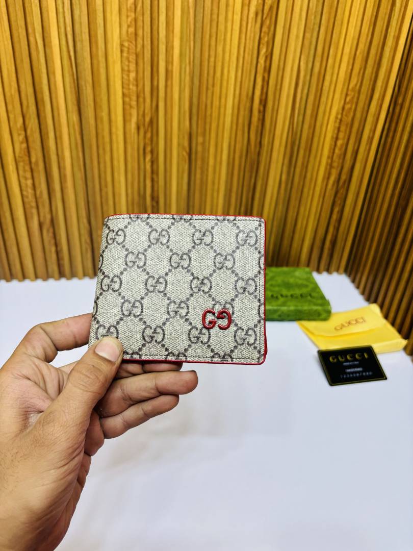 114 GUCHI PREMIUM QUALITY WALLET