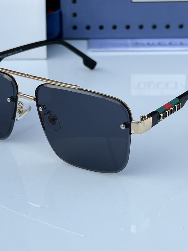 Gucci_1236_gold_black