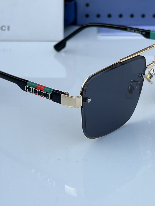 Gucci_1236_gold_black
