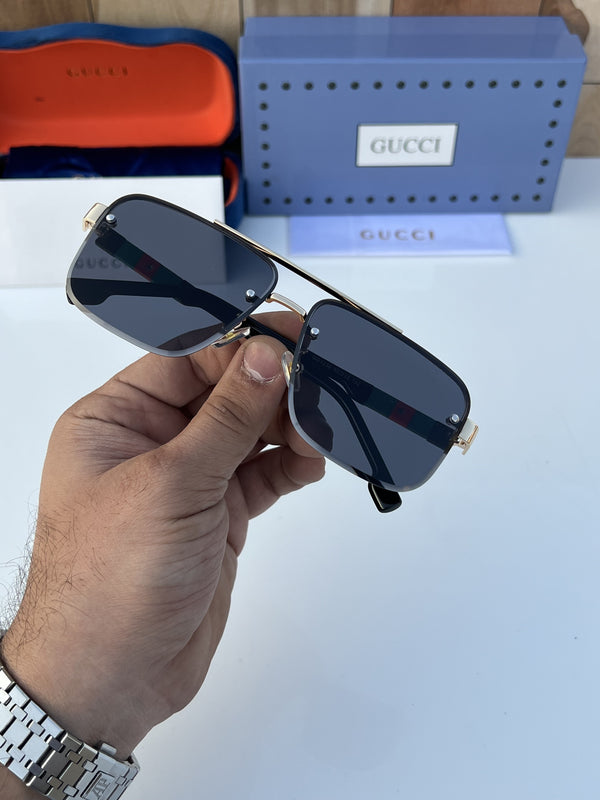 Gucci_1236_gold_black